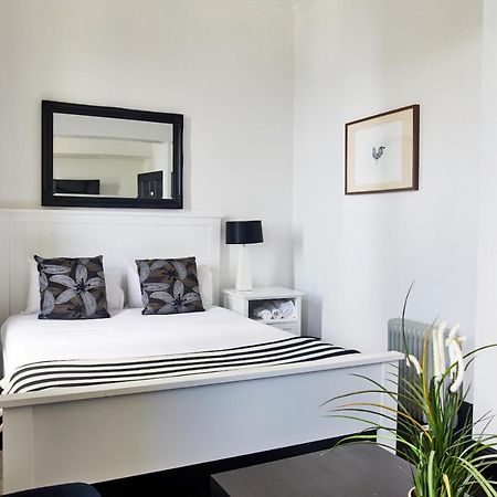 The Royal Hotel 모닝톤 외부 사진